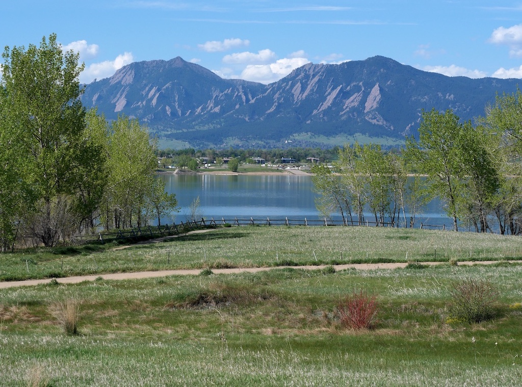 Flatirons, Mountains Visible from Boulder (March 2025)
